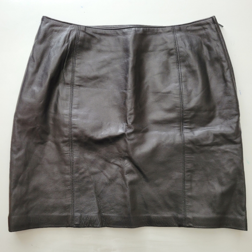 Danier leather skirt